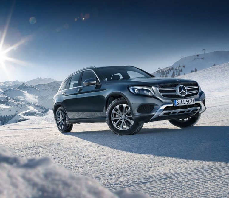 Jeppasýning Mercedes-Benz