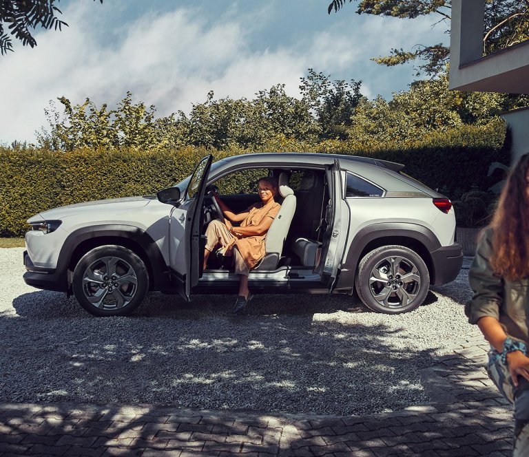 Mazda MX-30 rafbíllinn fær 5 stjörnur hjá Euro NCAP