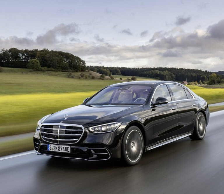 Nýr Mercedes-Benz S-Class í tengiltvinnútfærslu með 113 km drægni