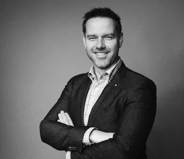 Ísland er sem sniðið að raf- og tengiltvinntækninni í samgöngum