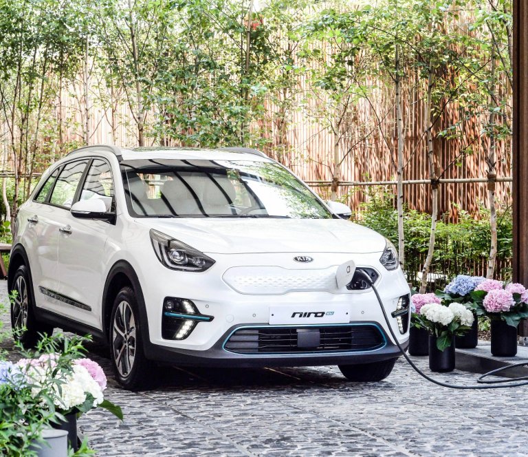 Rafbíllinn Kia e-Niro verður frumsýndur í París
