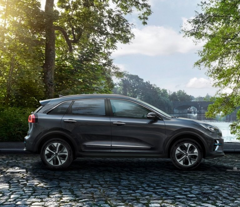 De Niro kynnir e-Niro