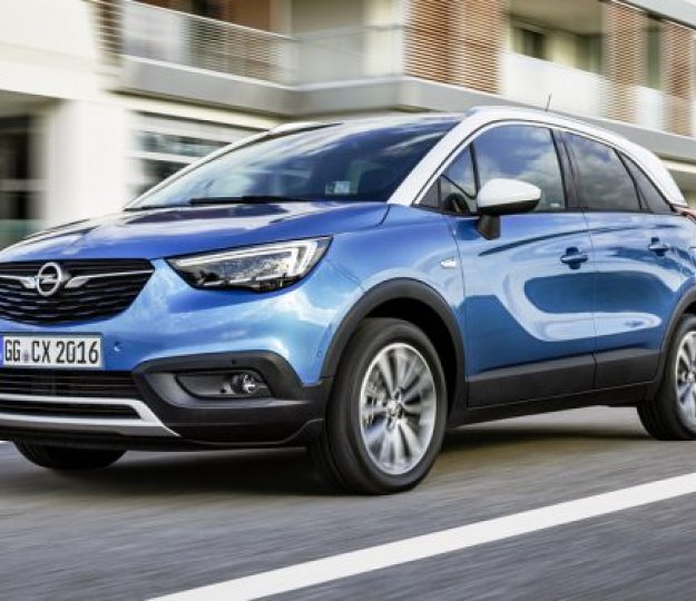 100 þúsund Cross­land X seld­ir