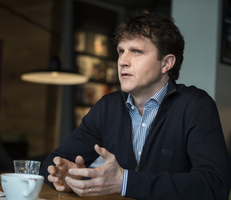 Bílaleigur offjárfestu fyrir sumarið