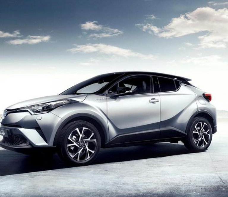 Toyota C-HR - Frumsýning á laugardag